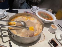 -肥仔文澳门猪骨煲(南京西路店)