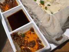 -95号酱骨·一块豆腐(展春园西路店)