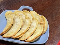 -老新隆牛肉锅贴(新街口店)