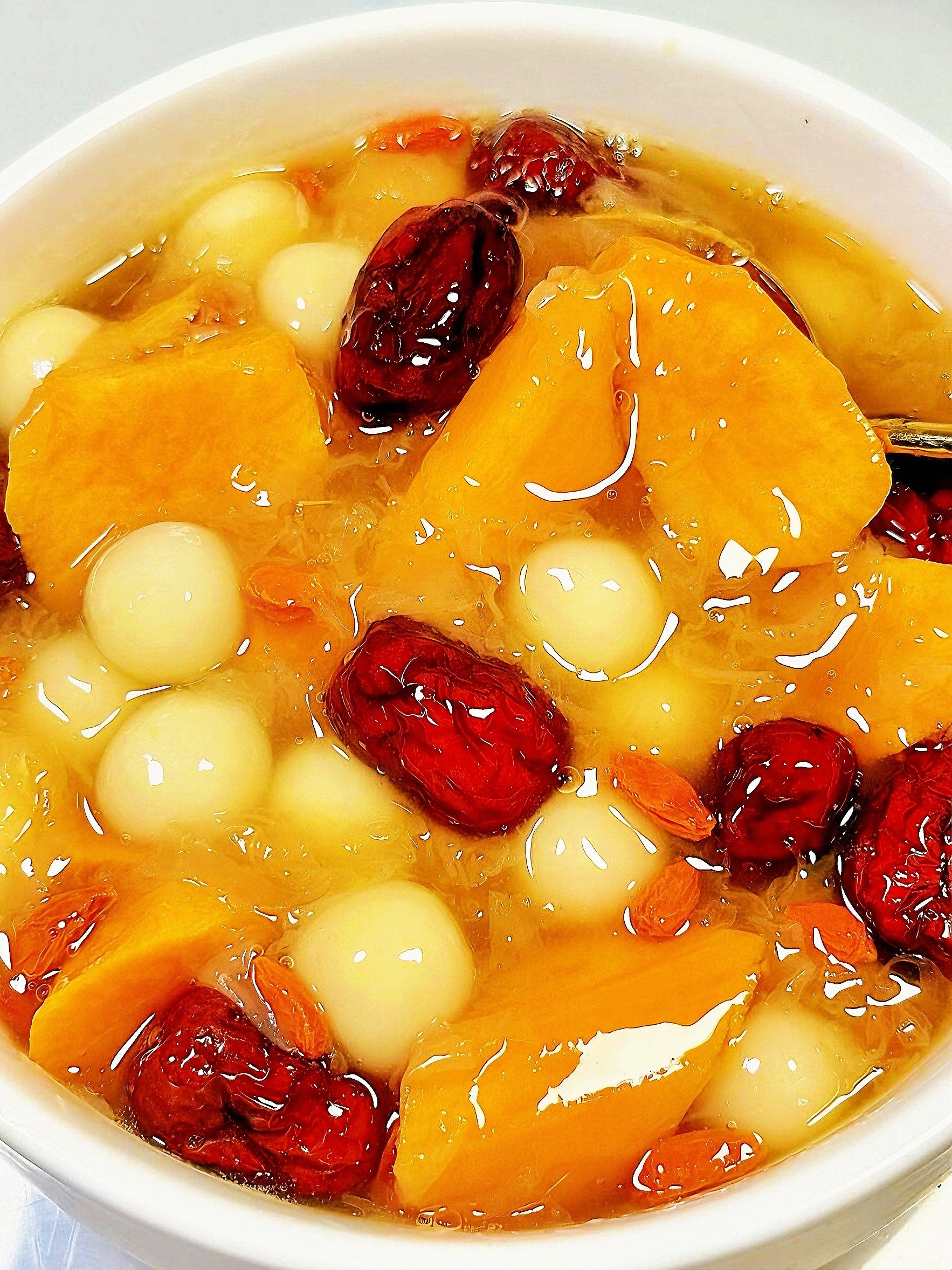 秋冬必喝!女孩子的水润秘籍