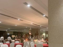 -海口绿发希尔顿酒店-田园汇自助餐·三文鱼·海鲜