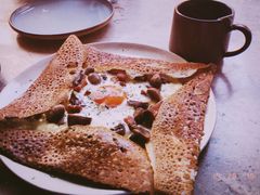 鸡蛋蘑菇熏肉荞麦可丽饼-RAC BAR(安福路店)