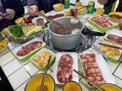 -晓彭肥肠鸡·泡椒鸡火锅(水木天地店)