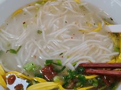 -桥香园云南过桥米线(金马碧鸡店)