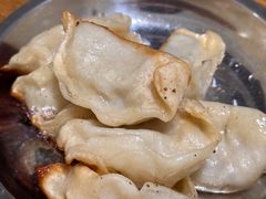 -黄阿姨锅贴大王(万航渡路店)