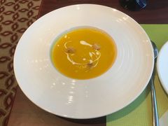 -青岛香格里拉·鱼跃地中海西餐厅