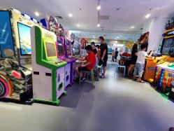 -Land Mark蓝马乐园(华联武夷购物中心店)