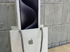 -Apple零售店(华贸购物中心店)