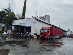 -上海龙吴水胜海发市场