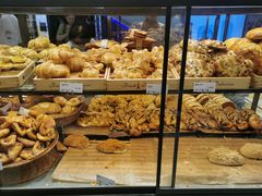 -面包新语(滨湖万达店)