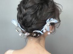 -群丽化妆摄影美甲纹绣培训学校