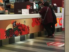 -肯德基(中纬店)