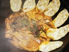 -地锅公社·现炒地锅鸡·地锅鱼·夜宵(罗锦路店)