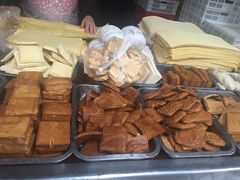 -七宝蔬菜农副产品综合交易市场-停车场