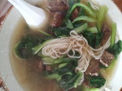 -爱的果实月嫂育婴师(世纪东方店)