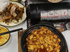 -刘姐啤酒鱼民族演艺餐厅(西街总店)