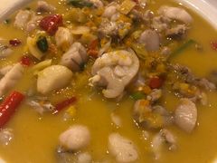 野山椒煨牛蛙-潇湘阁(望京SOHO店)
