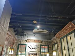 -东口码头·烧鸽子·鱼头泡饼·地方菜(金鹰悦城店)