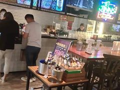 -JINNS锦时 steak&pizza(浸信会礼拜堂旧址店)