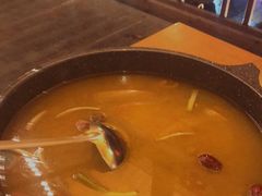 松茸土鸡炖山药-巴人堂(女儿城店)