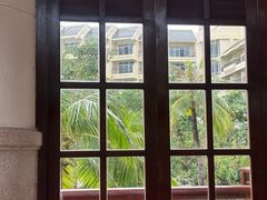 -亚龙湾喜来登·美景台大堂吧