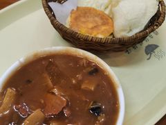 -穆彦华逍遥镇胡辣汤(岗坡路店)