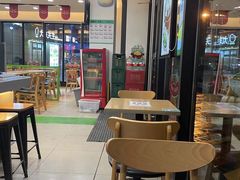 -老乡鸡(武汉光谷天地坐标城店)