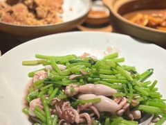 茼蒿烧海兔-KŌNG胶东小馆(华熙店)