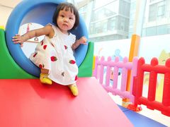 -抱抱熊托育中心(大悦城店)