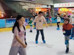 -正佳冰河湾真冰滑冰场