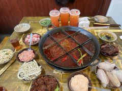 -正南齊北重庆老火锅(光华村直营店)