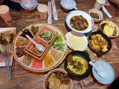 -怪噜范·老贵阳街头名小吃(鸿通城店)