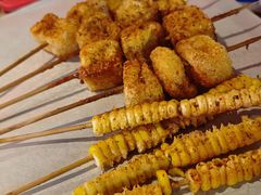-霸气大叔干锅鸭头·龙虾烧烤·川菜·赛事直播(三里屯店)