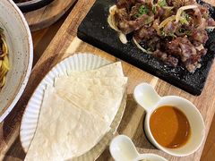 -香猪坊韩国烤肉专属门店(魏公村店)