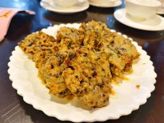 煎鲮鱼饼-红星光发煲仔饭(文海店)