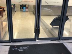 -美再晨游泳馆(新江湾店)