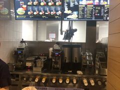 -麦当劳(乳山路店)
