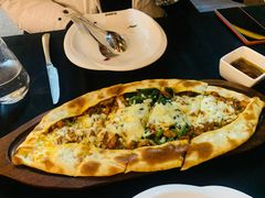 四季皮塔饼-Efes Turkish & Mediterranean Cuisine 艾菲斯餐厅(陆家嘴店)