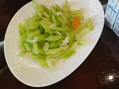 -天外天美食广场(哈尔滨路店)