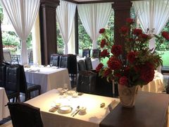 靠窗位-老洋房花园饭店(绍兴路店)