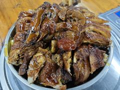 -大眼强五杯鹅·桑拿鸡煲
