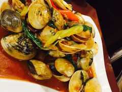 -Dang restaurant (patong phuket)