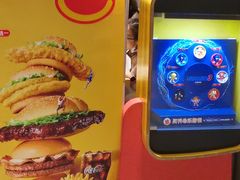 -麦当劳(中山公园龙之梦店)