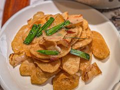 -嫩芽 ·地道重庆菜(十八梯露台夜景店)