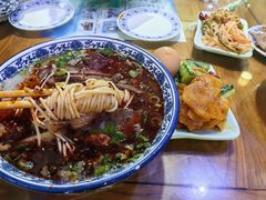 -伊穆祥牛肉面总店·清真