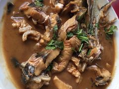 -回头客餐厅·家的味道农家菜·虹鳟鱼·铁锅炖(雁栖湖店)
