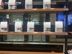 -Laderach 莱德拉(上海环贸iapm店)