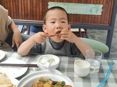 -北京水岸山吧度假村(雁栖镇店)