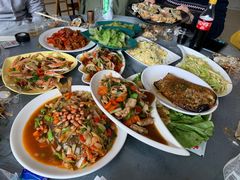 -覃记海鲜美食餐厅