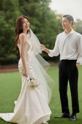 -至臻微拉婚纱摄影